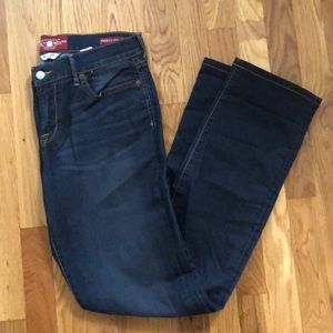 Lucky Brand • Sweet N Straight Jean • 8/29 LONG